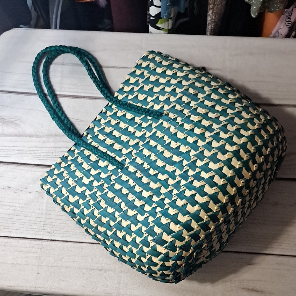 Woven Green and Cream Tote Bag